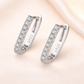 Hoop Øredobber i Sølv 925 med Zirkonia – Elegante Huggie Hoops | GlitzGlow