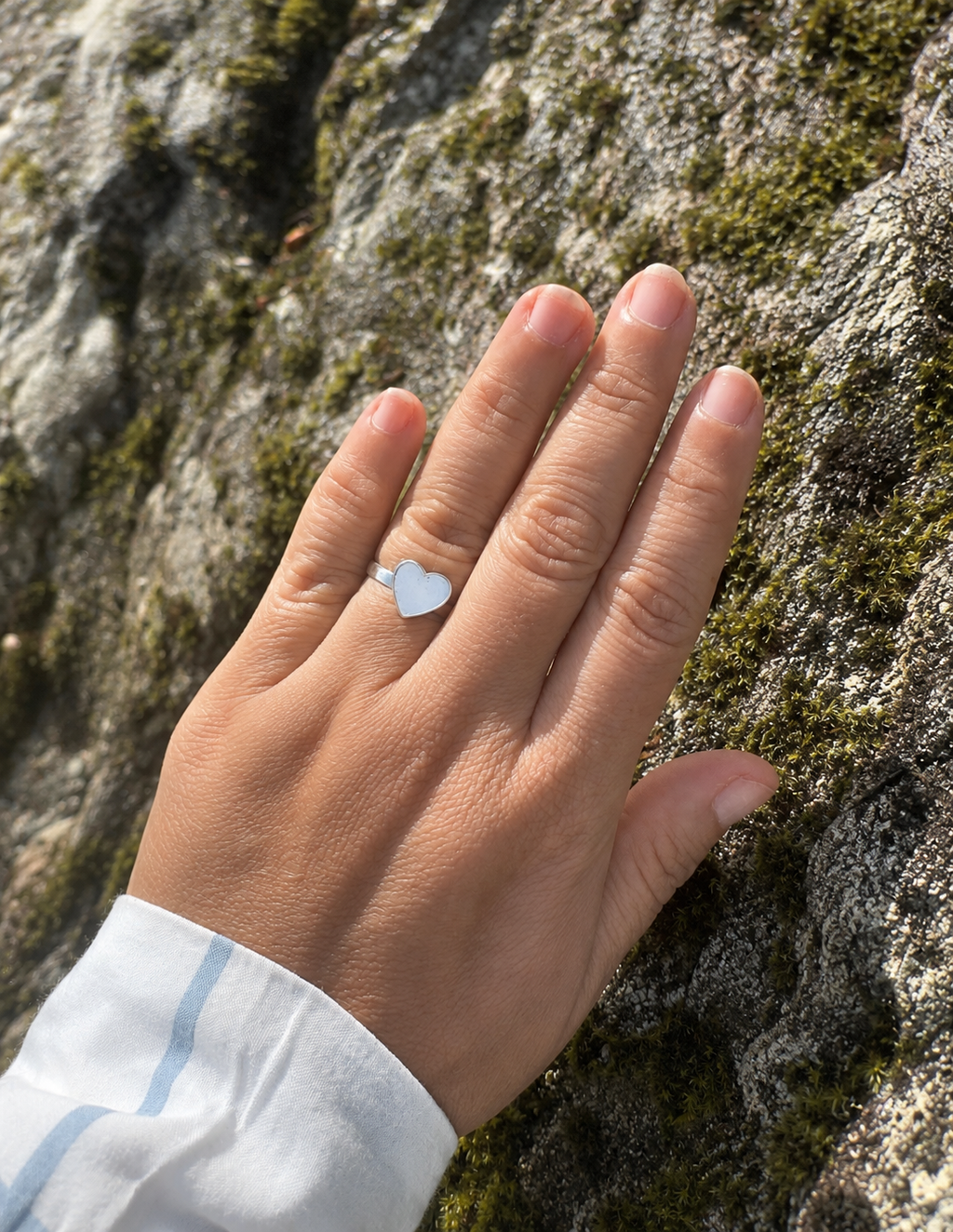 Bella Heart Ring i ekte sølv – justerbar minnering med personlig innhold