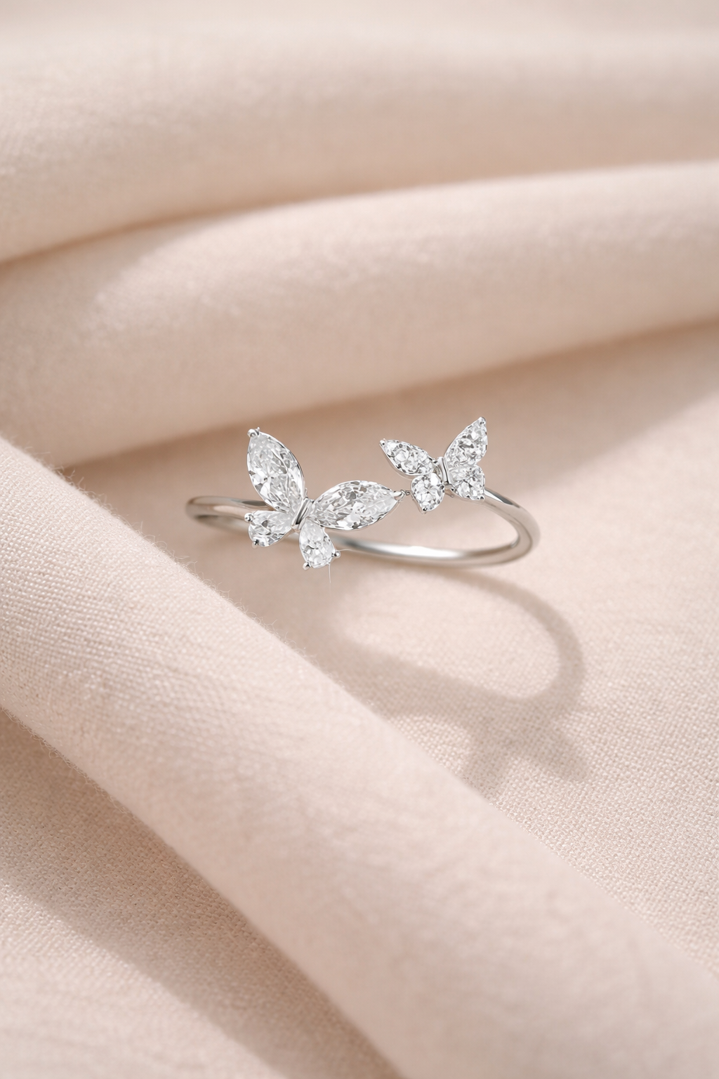 Sommerfugl Ring i 925 Sølv – Justerbar Sommerfugl Ring | GlitzGlow