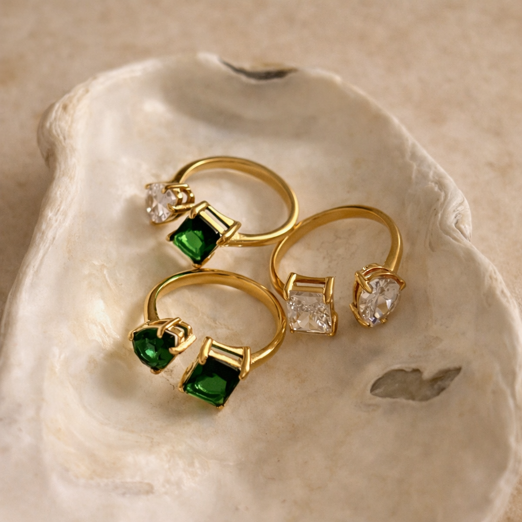 Åpen Ring i Titan med 18K Gullbelegg – Rosa & Grønn Zirkonia | GlitzGlow