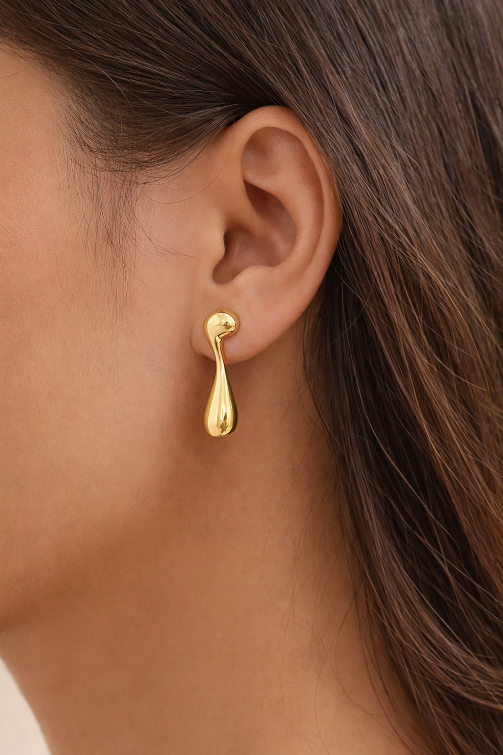 ✨ Liquid Flow Earrings – Gull