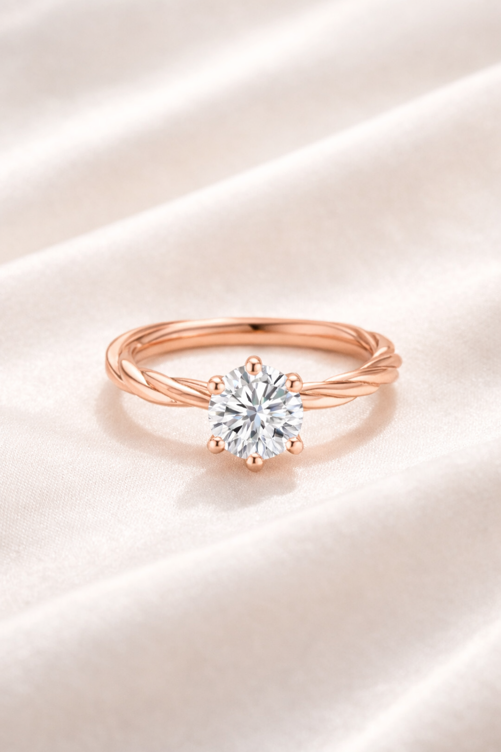 Aurora Moissanite Ring i Sølv med 18k Roségullbelegg