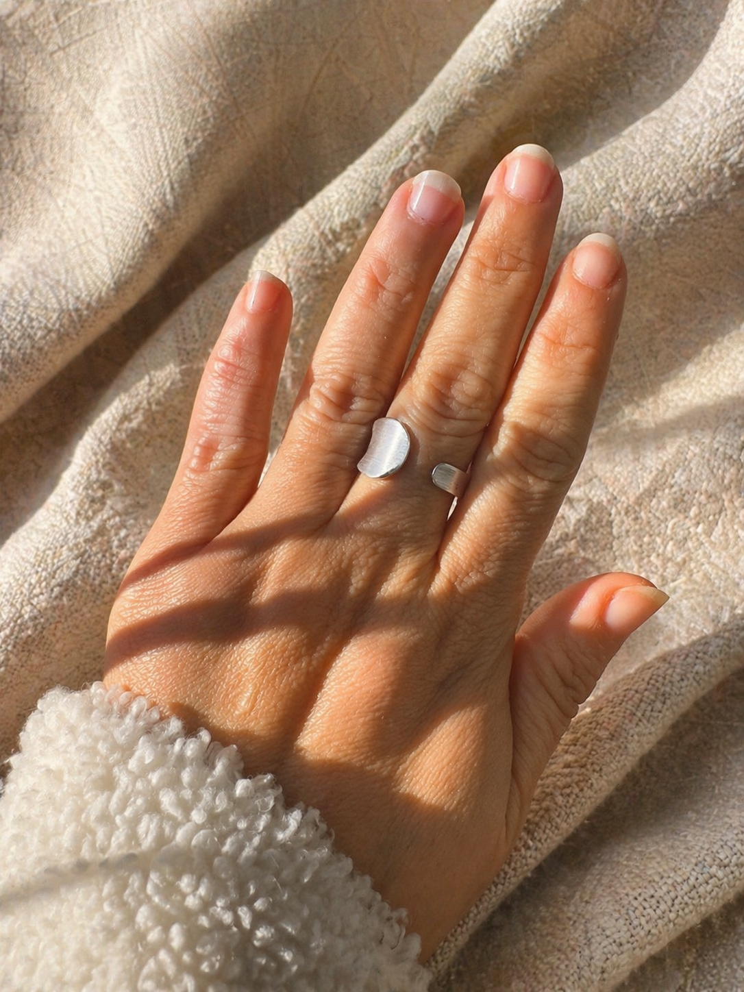 Sølvring 925 – Justerbar Ring med Unikt Design