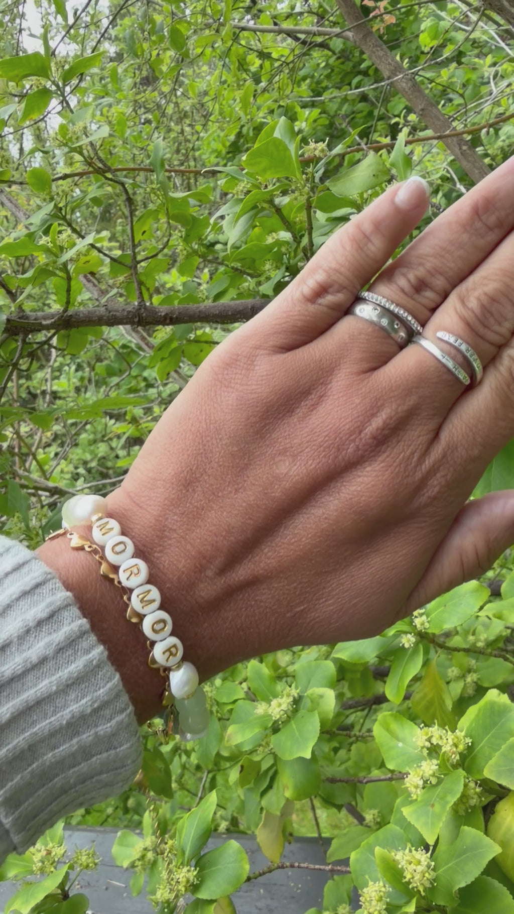 Mormor Armbåndsett – Jade, Ferskvannsperler & Rustfritt Stål