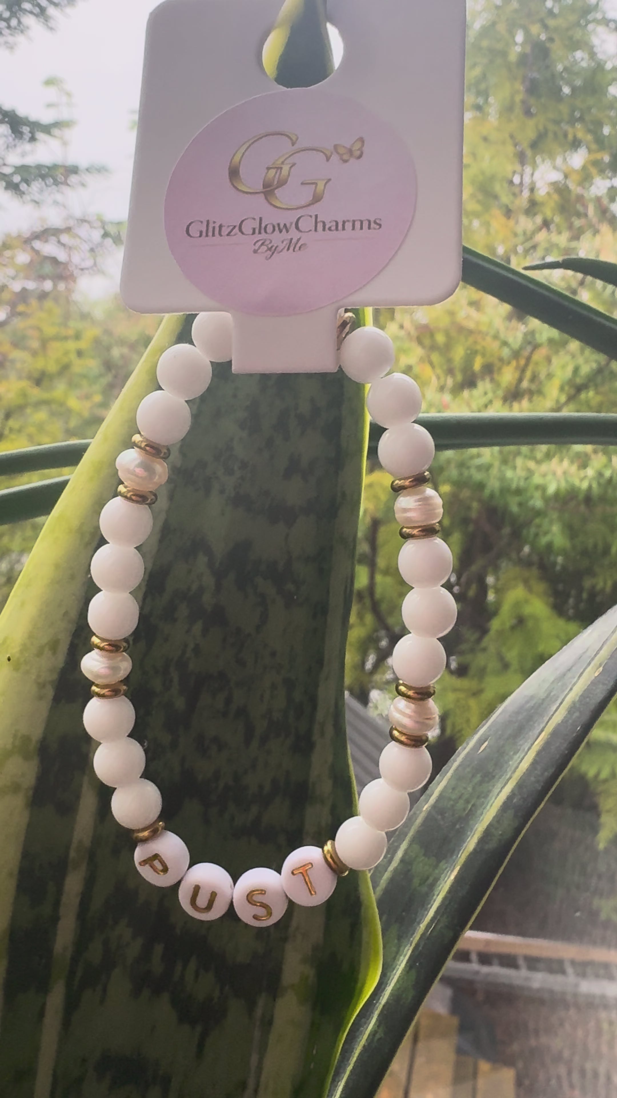 Pust armbånd med ferskvannsperler | GlitzGlow Atelier